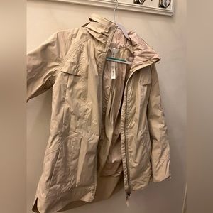 Lululemon raincoat with zip-out hood and feminine details!